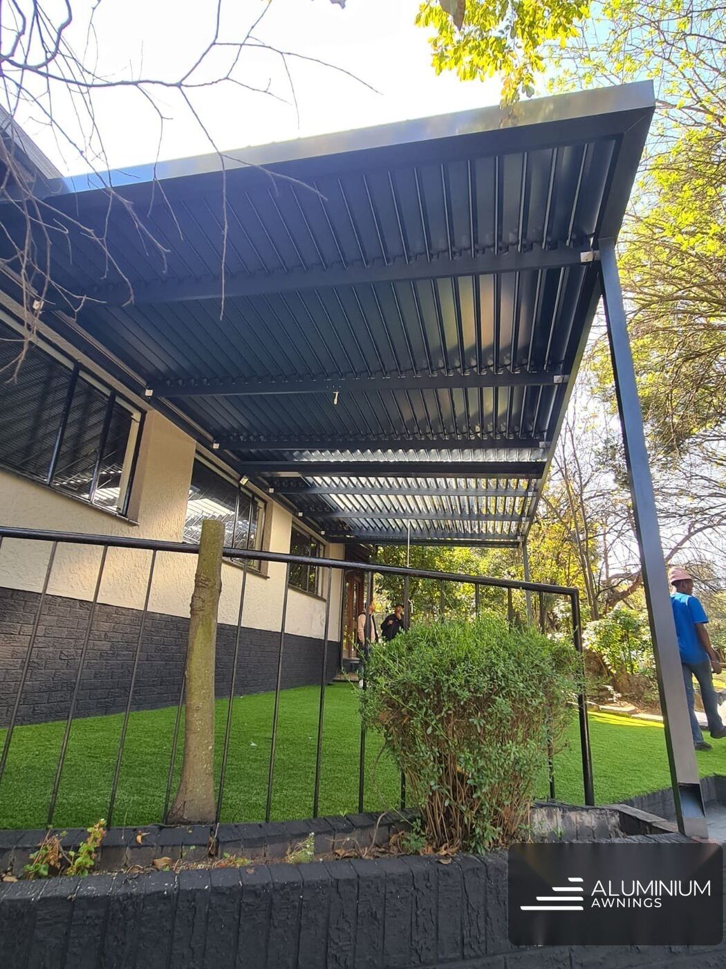 Charcoal louvre pergola durbanville